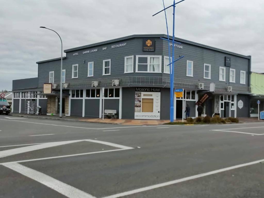 Masonic Hotel exterior on the corner of McLean Street, Waitara
